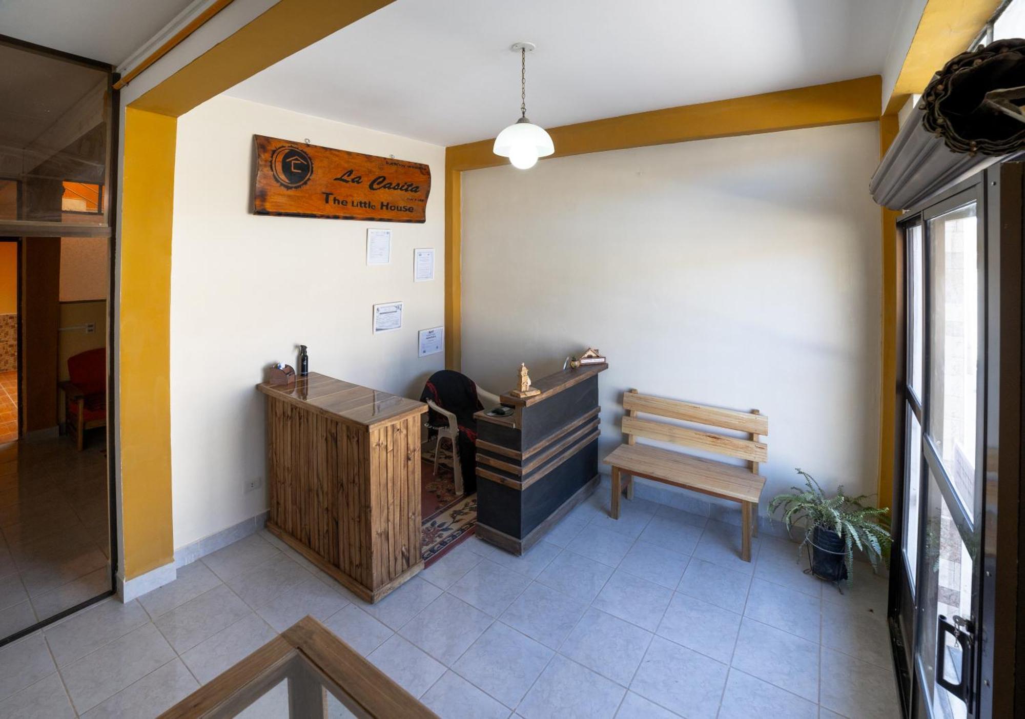 The Little House Aparthotel Уюни Экстерьер фото